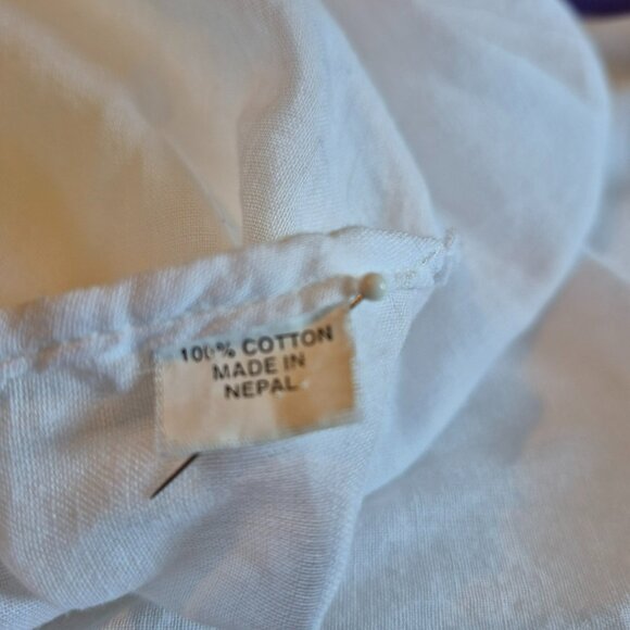 Nepali Tunic with Purple Diamonds on Sleeves - Picture 3 of 4